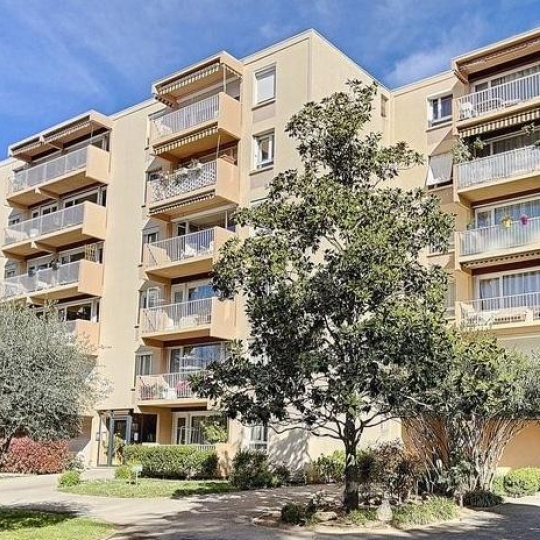  Annonces NIMES : Appartement | NIMES (30000) | 103 m2 | 264 000 € 