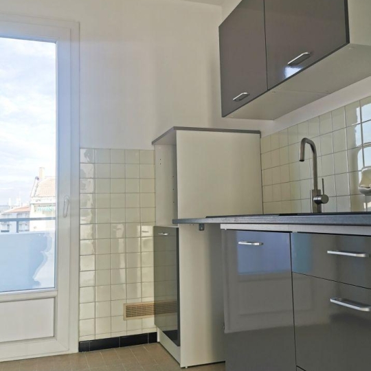  Annonces NIMES : Appartement | NIMES (30000) | 65 m2 | 129 990 € 
