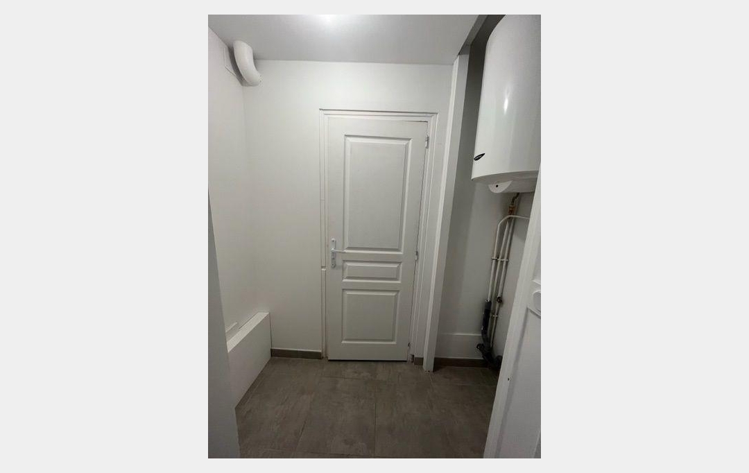 Annonces NIMES : Appartement | NIMES (30000) | 22 m2 | 42 000 € 