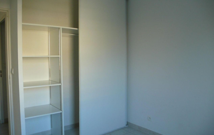Annonces NIMES : Appartement | NIMES (30900) | 65 m2 | 810 € 