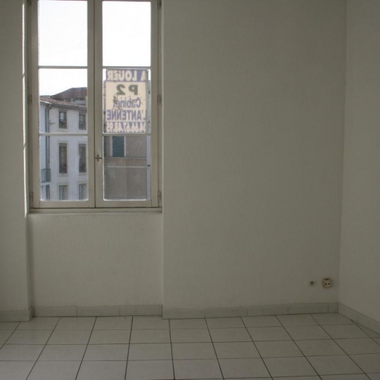  Annonces NIMES : Appartement | NIMES (30000) | 39 m2 | 475 € 