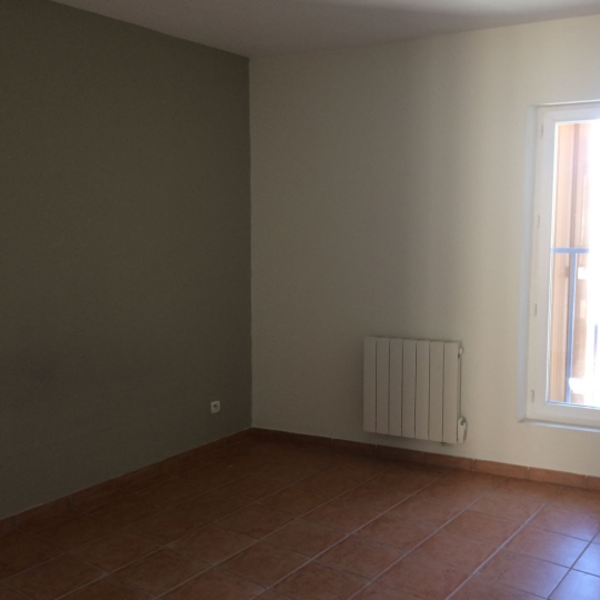  Annonces NIMES : Apartment | LA ROUVIERE (30190) | 81 m2 | 860 € 