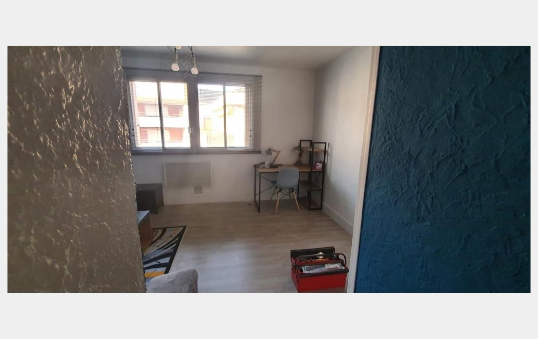 Annonces NIMES : Apartment | NIMES (30000) | 20 m2 | 400 € 