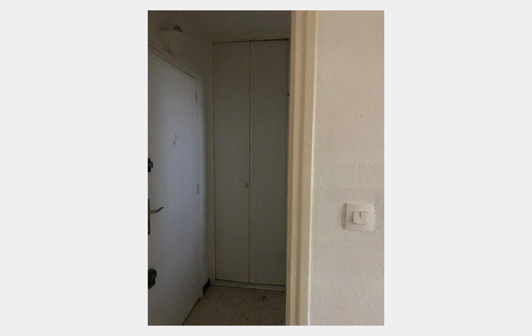 Annonces NIMES : Appartement | NIMES (30900) | 25 m2 | 397 € 