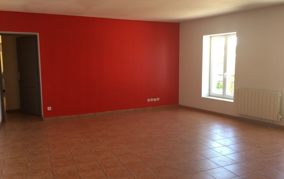 Annonces NIMES : Apartment | LA ROUVIERE (30190) | 81 m2 | 860 € 
