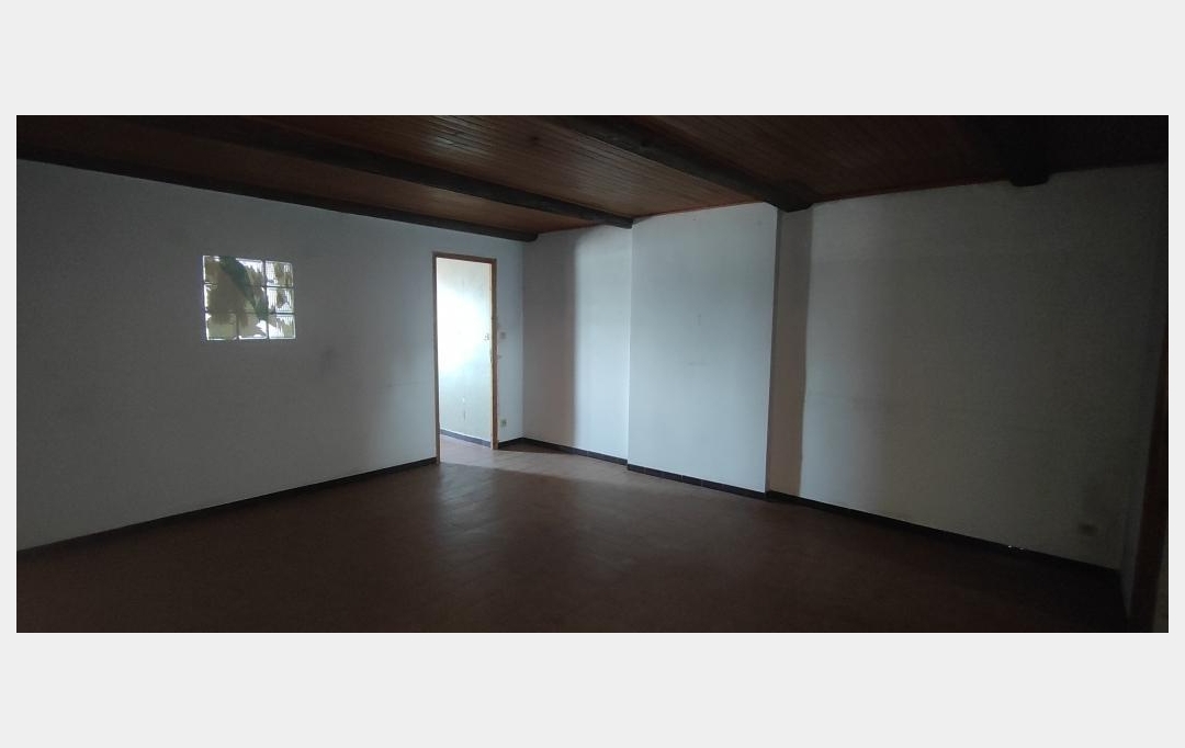 Annonces NIMES : Appartement | NIMES (30000) | 44 m2 | 49 900 € 