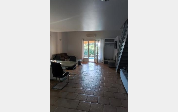 Annonces NIMES : Maison / Villa | CABRIERES (30210) | 90 m2 | 1 200 € 