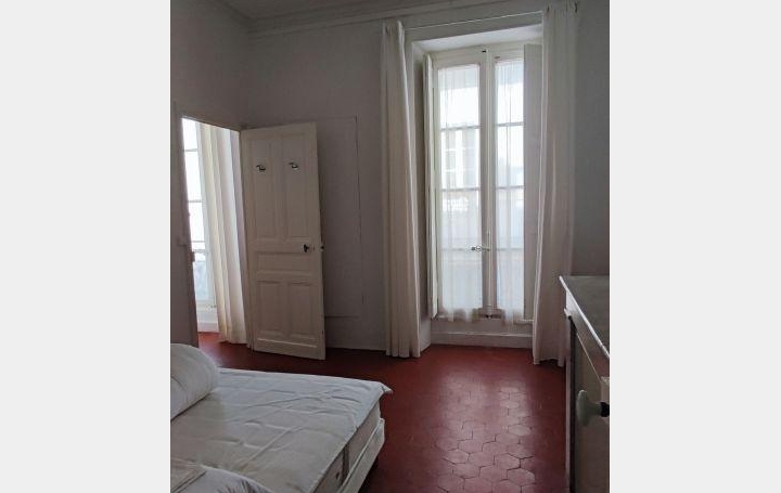 Annonces NIMES : Appartement | NIMES (30000) | 77 m2 | 830 € 
