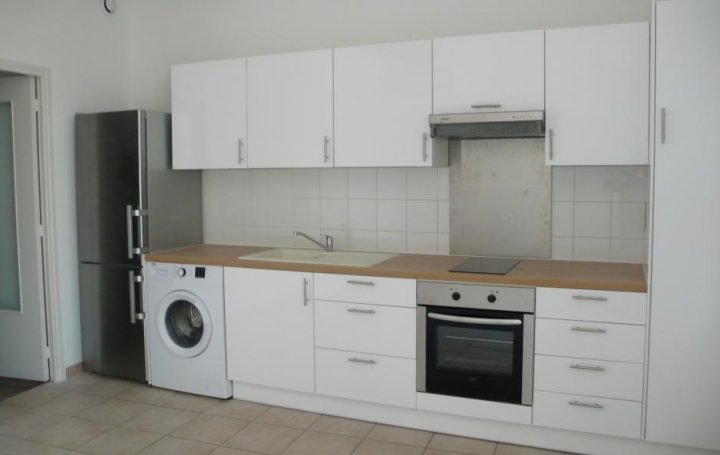 Annonces NIMES : Appartement | DIONS (30190) | 36 m2 | 420 € 