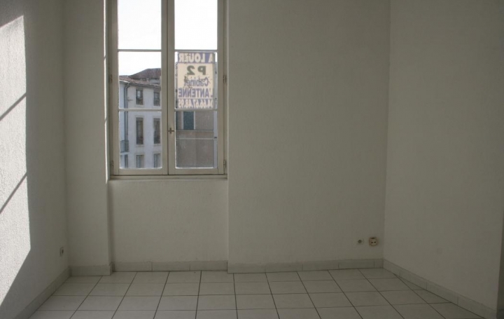 Annonces NIMES : Appartement | NIMES (30000) | 39 m2 | 475 € 